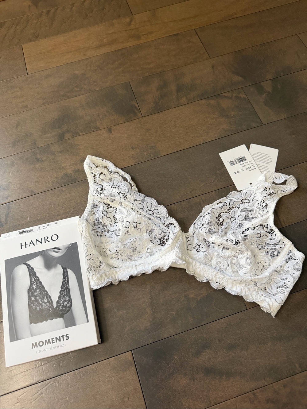 NWT Hanro Moments size 38B